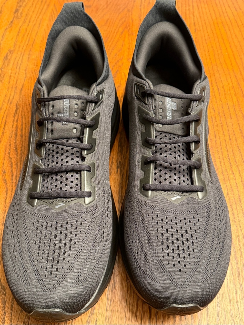 Brooks Men's Black Athletic Running Shoes Glycerin 23 GTS